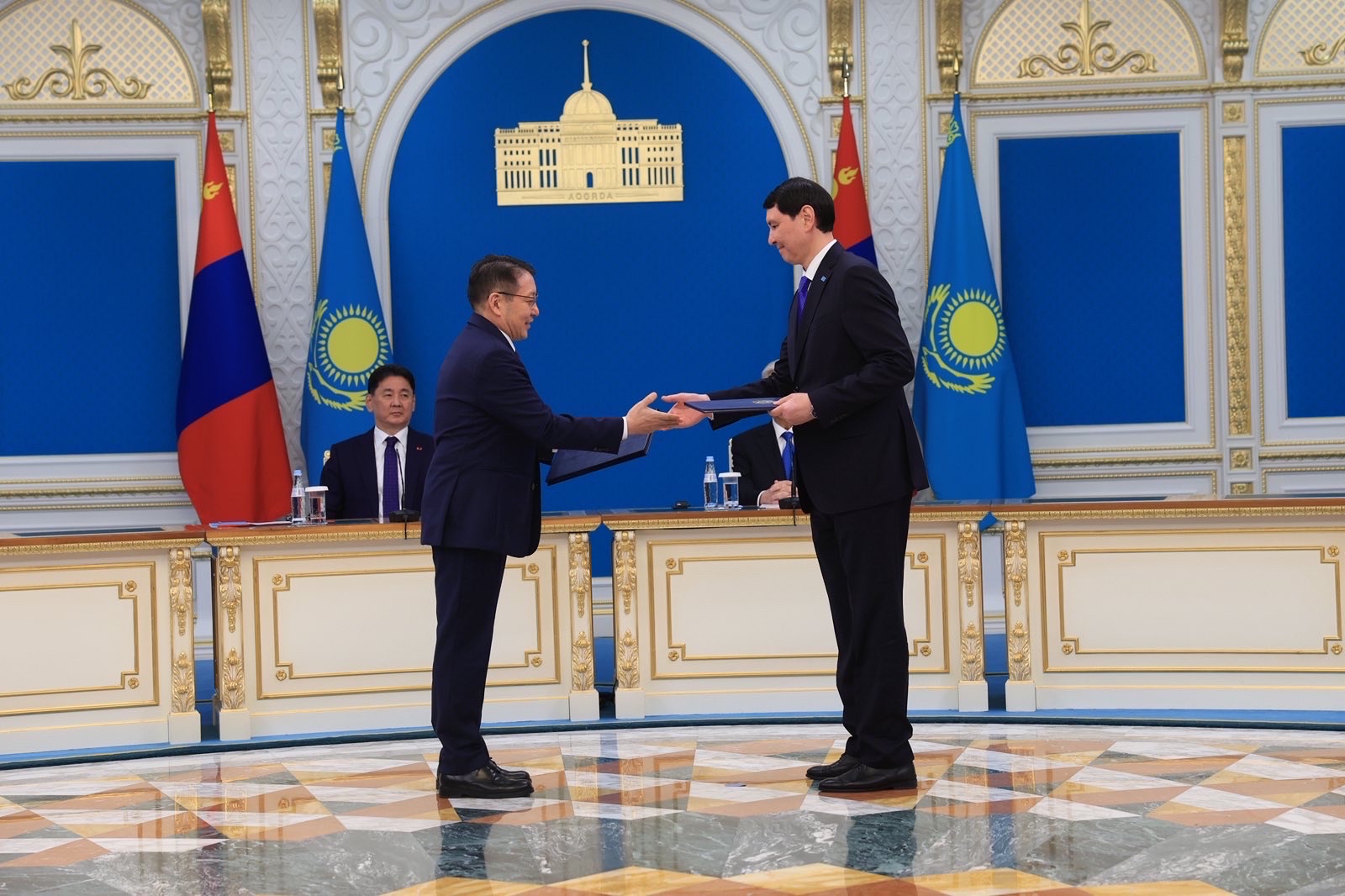 The Bank of Mongolia has signed a Memorandum of Understanding (MoU ...